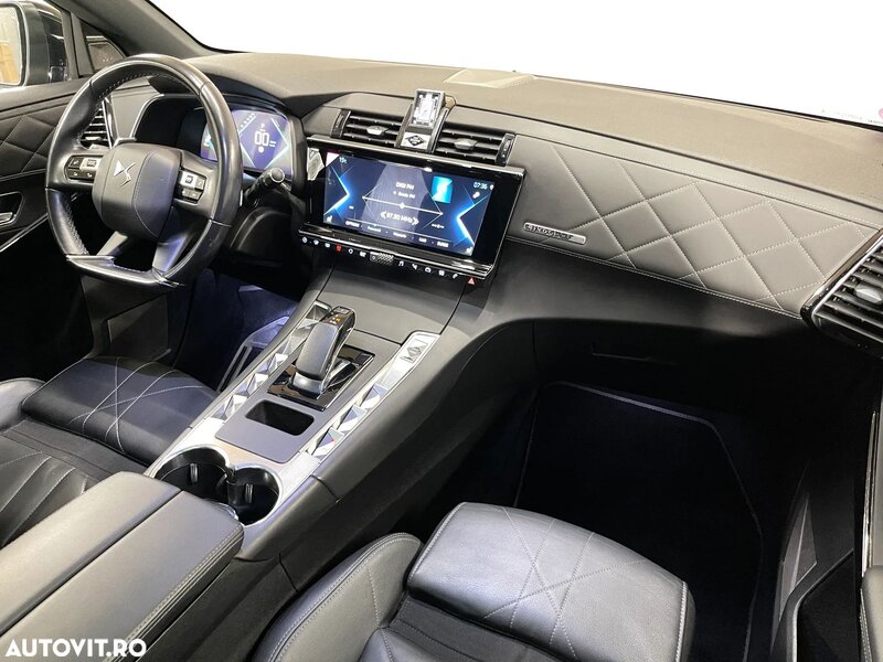 DS AUTOMOBILES DS7 CROSSBACK